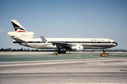 N801DE