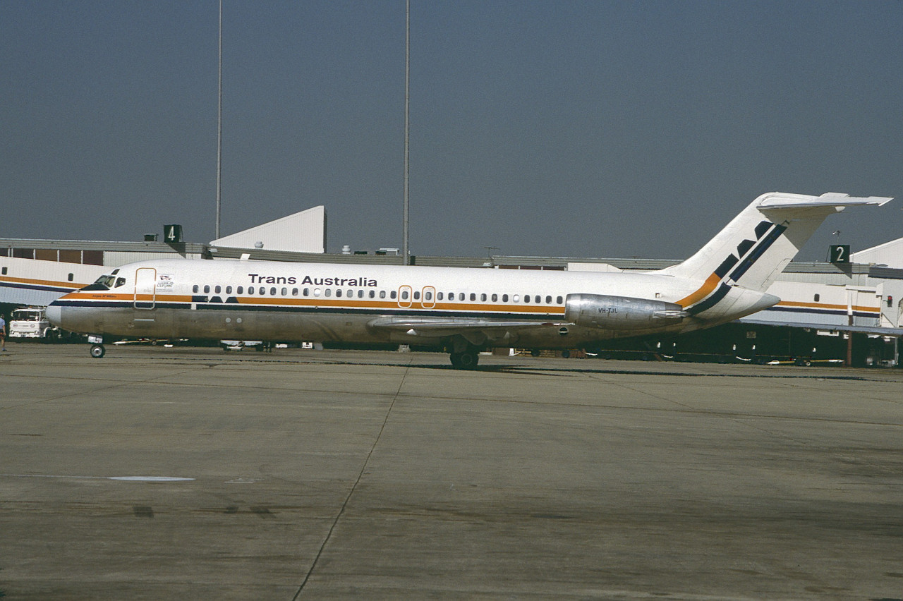 TRANS AUSTRALIA AIRLINES AUSTRALIAN AIRLINES