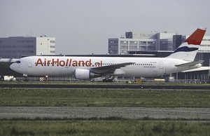 PH-AHR